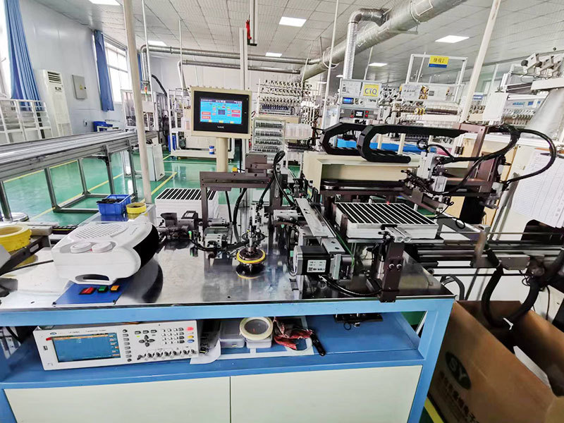 Automatic Assembly Machine